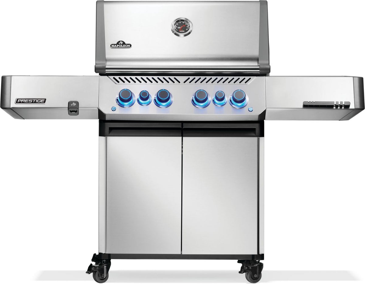 Grills & Cooking