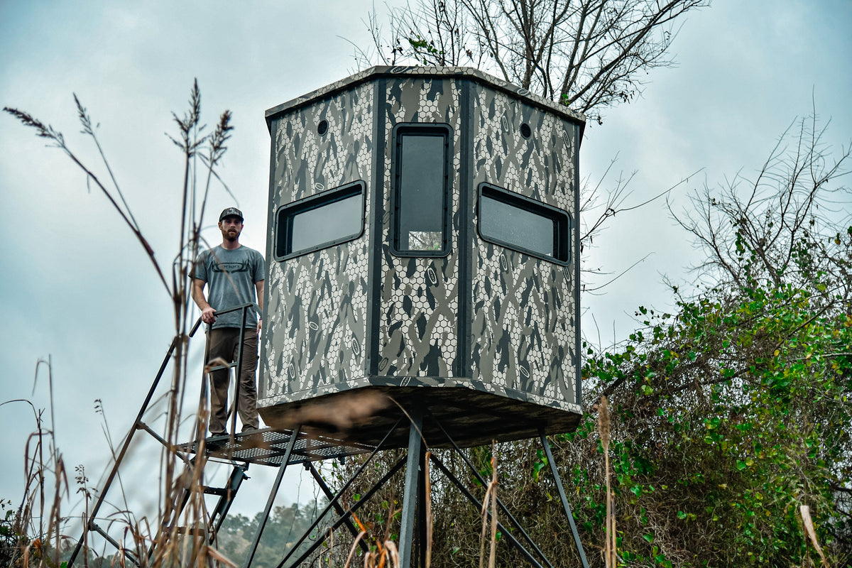 Orion ORIGIN Series — 6x6 Modular Deer Blind & 10 ft Elevated Stand Package