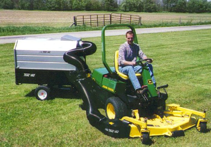 Trac-Vac Leaf Vac 865